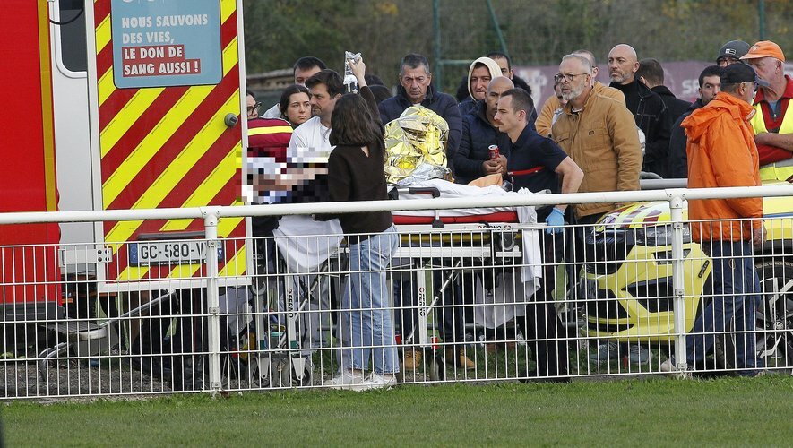 SAUVE PAR LA SOIGNEUSE DU CLUB ADVERSE